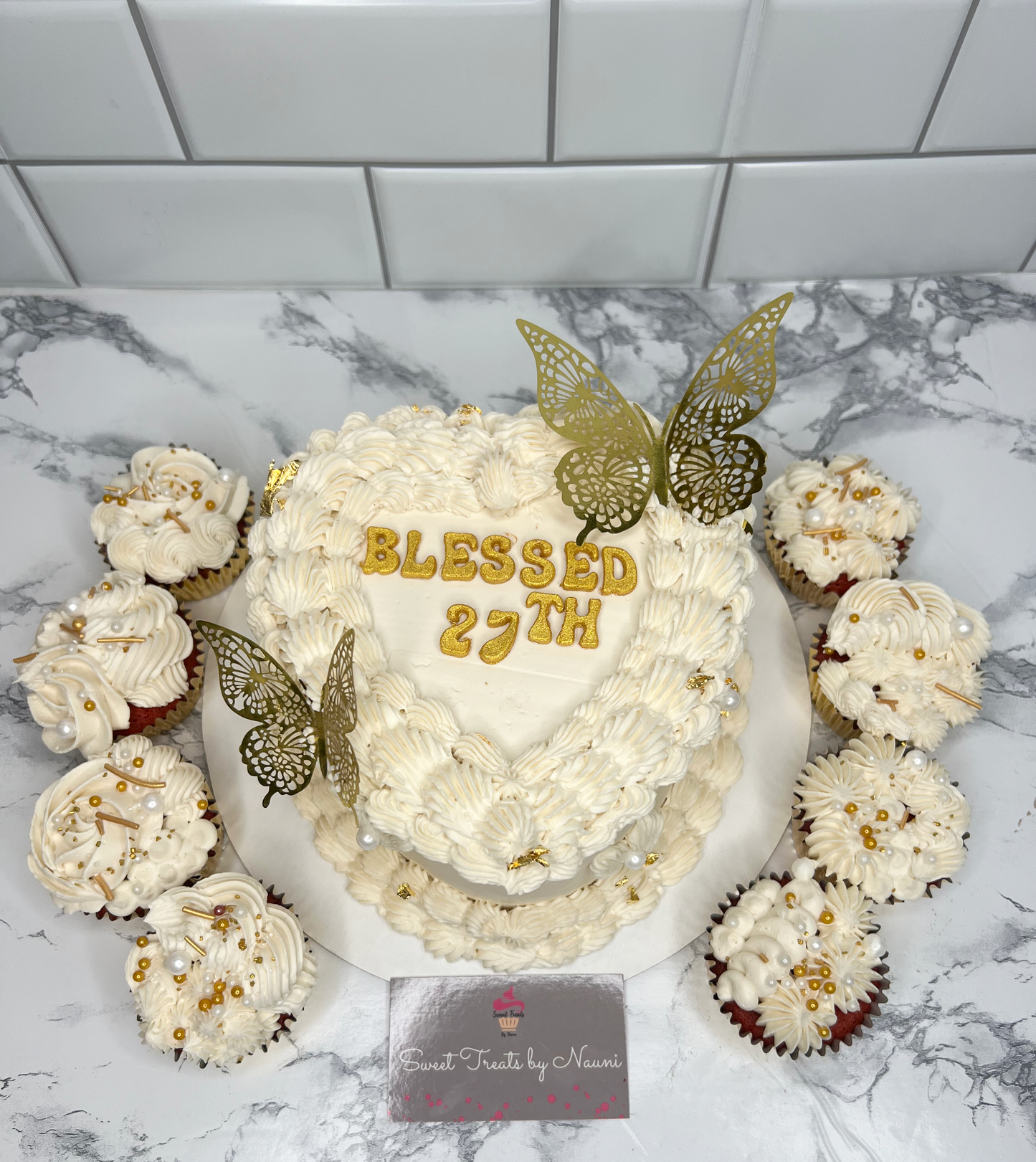 6in Two Layer Vintage Heart Cake