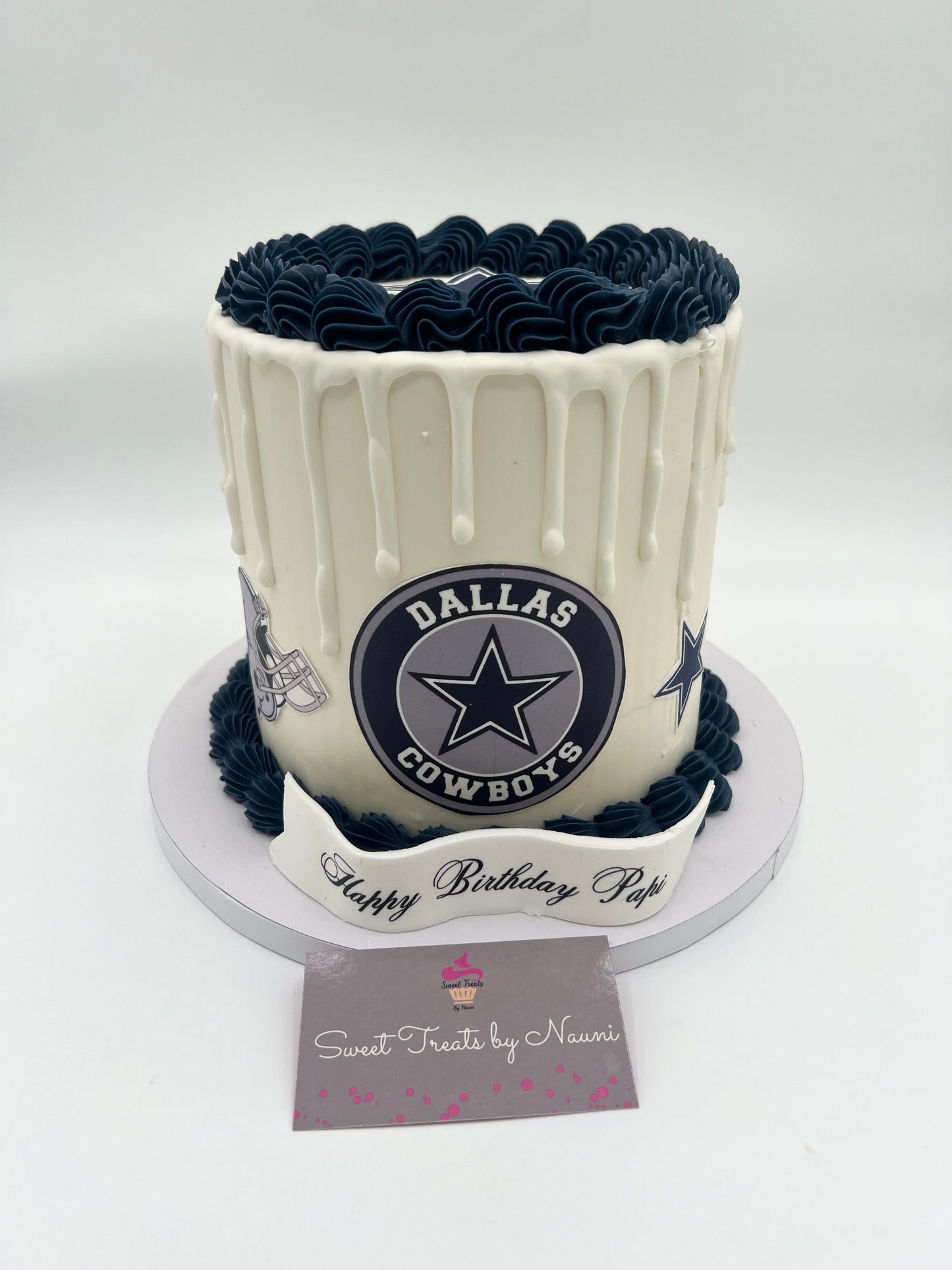 6in Three Layer Round Cake